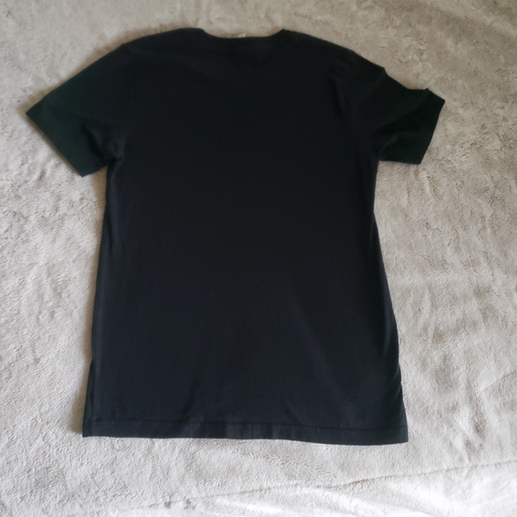 Black shirt - Picture 3 of 3